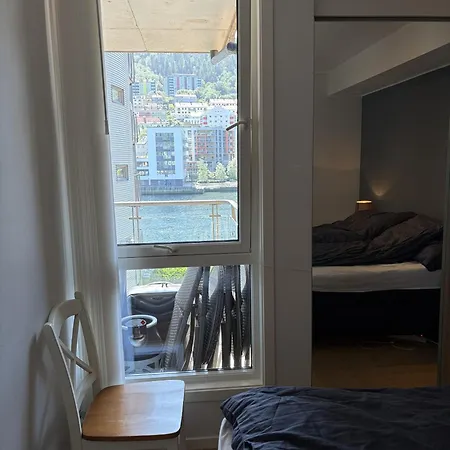 Апартаменты Modern Mohlenpris With Seaview